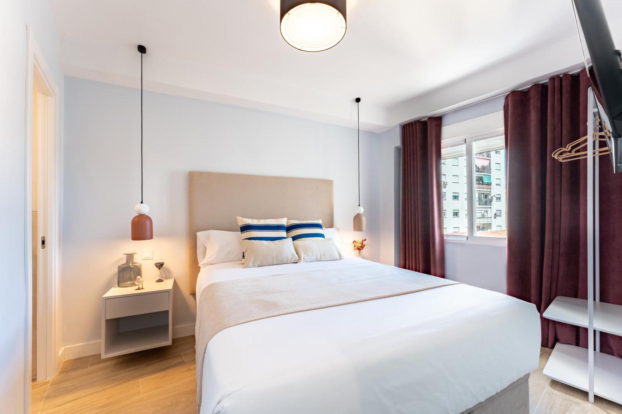 Bazan City Center Apartment Малага Екстериор снимка