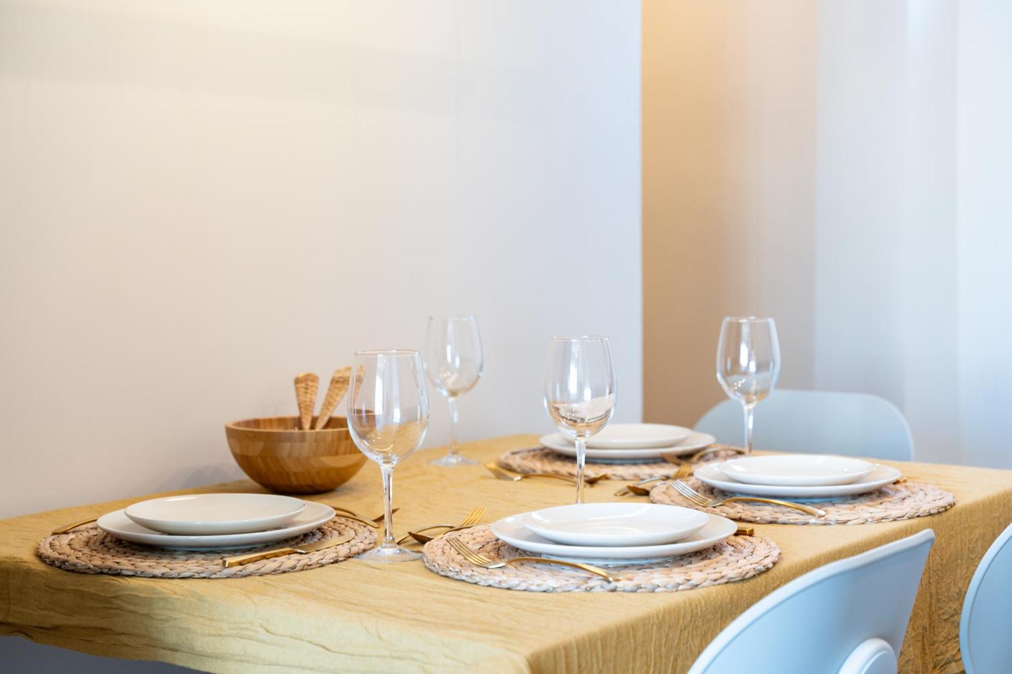 Bazan City Center Apartment Малага Екстериор снимка