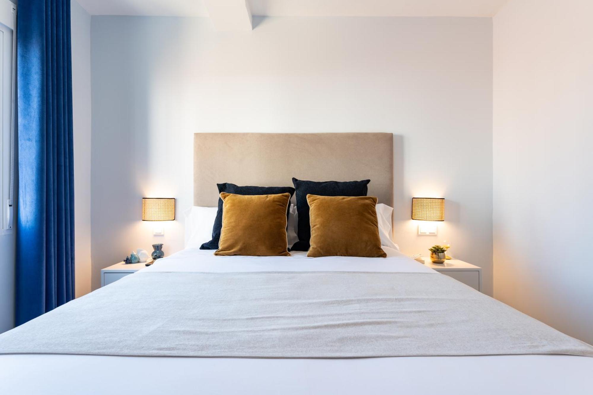Bazan City Center Apartment Малага Екстериор снимка