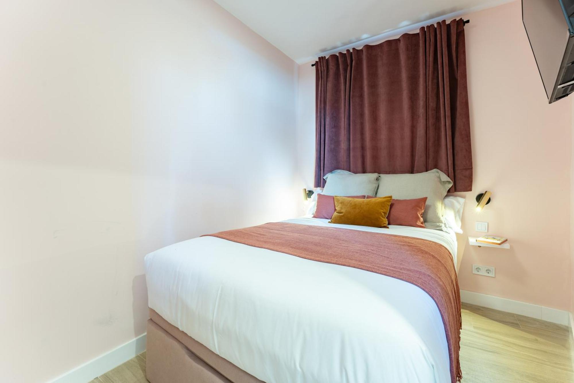 Bazan City Center Apartment Малага Екстериор снимка